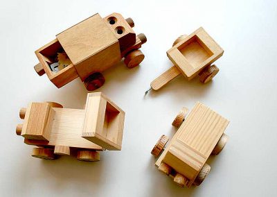 Nähkasten aus Holz / Holz-Bausatz Bauernhof / Holz-Transporter - P.A.U.L. GMBH